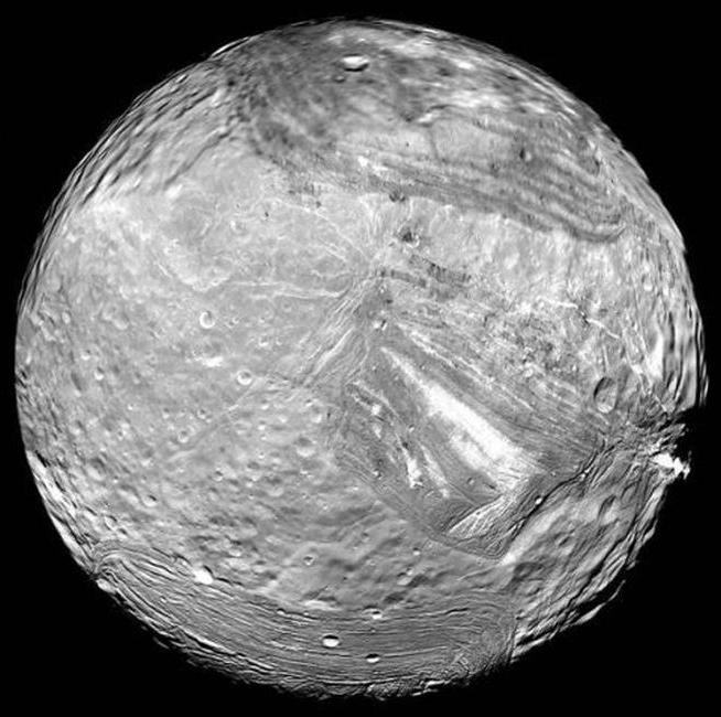 Wie viele Satelliten hat Uranus: Beschreibung, Eigenschaften und interessante Fakten