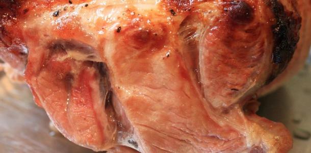 Saftiges Schweinefleisch im Ofen: ein Schritt-für-Schritt-Rezept zum Kochen