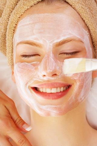 Masken für das Gesicht: zu Hause bleichen, die Haut kann sein!
