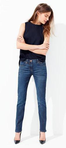 Straight Jeans für Damen - ein klassisches Element der Garderobe