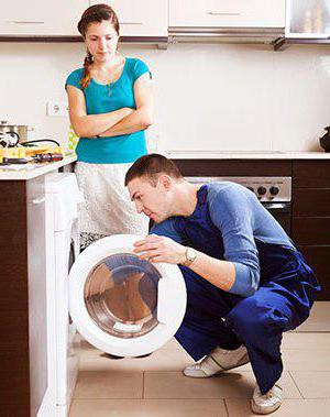 Die Waschmaschine schaltet sich nicht ein: Ursachen für Fehler und Abhilfemaßnahmen