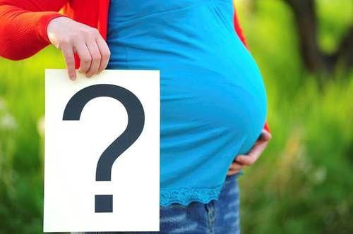 gelber Ausfluss in der frühen Schwangerschaft